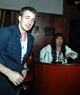 09.jpg